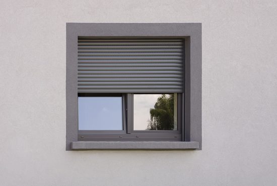 volet-roulant-gris Petit volet roulant gris
